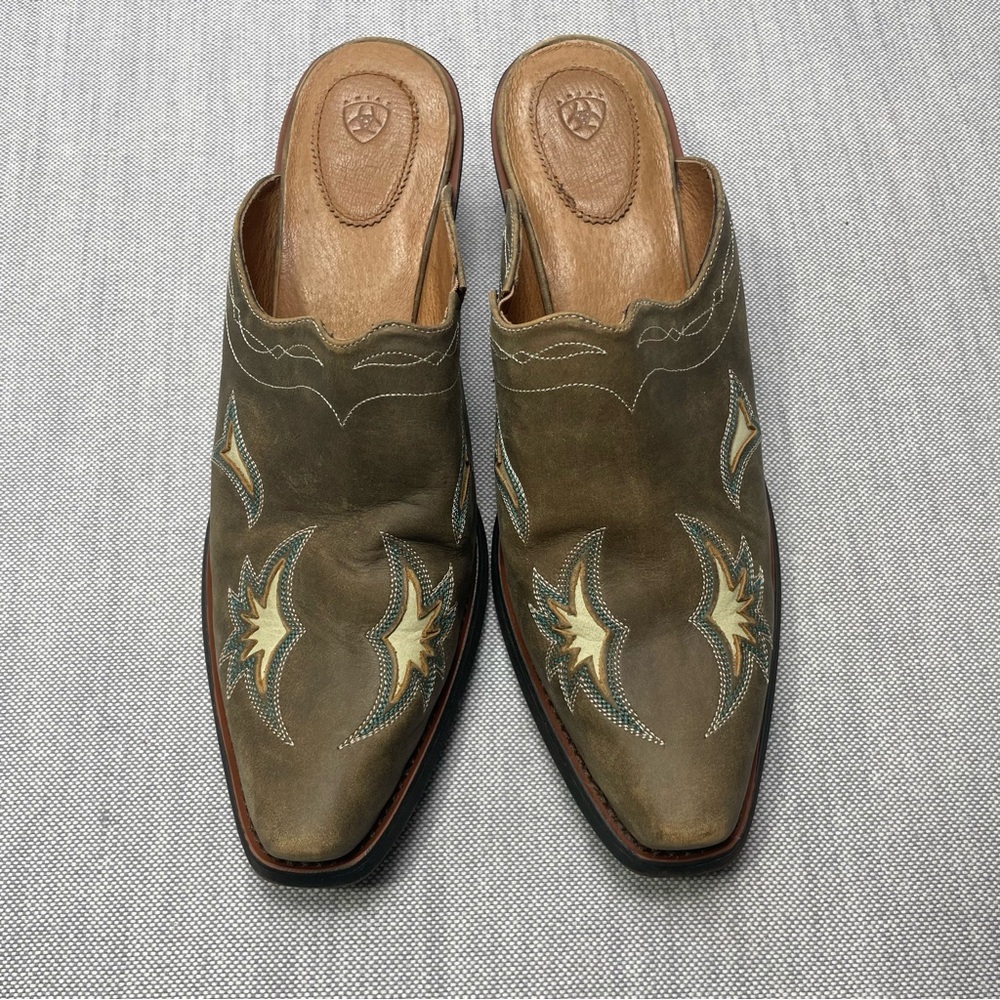 Ariat Brown Leather Mules with Embroidered Design - Picture 2 of 9